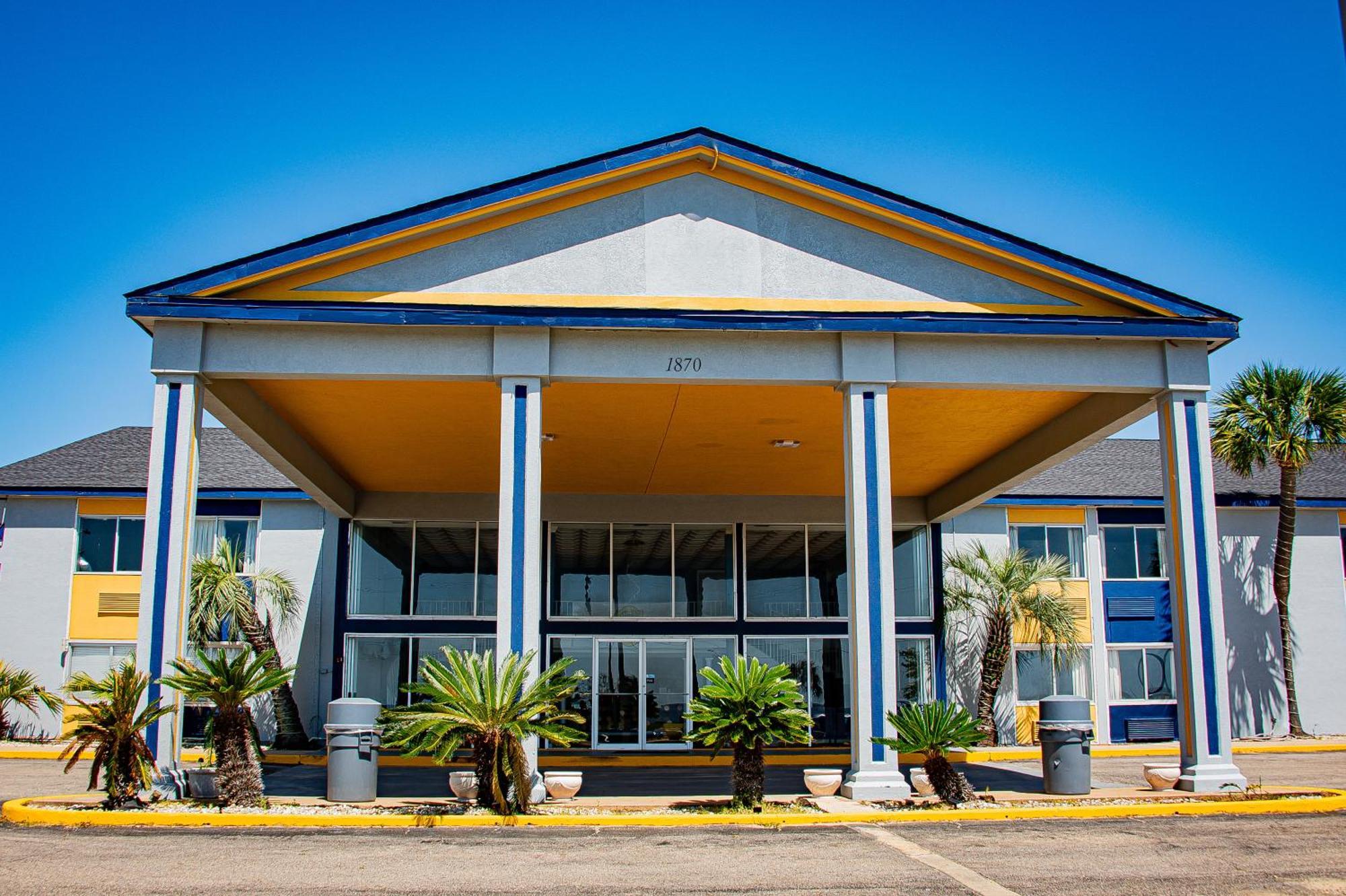 Super 8 By Wyndham Biloxi Motel Luaran gambar
