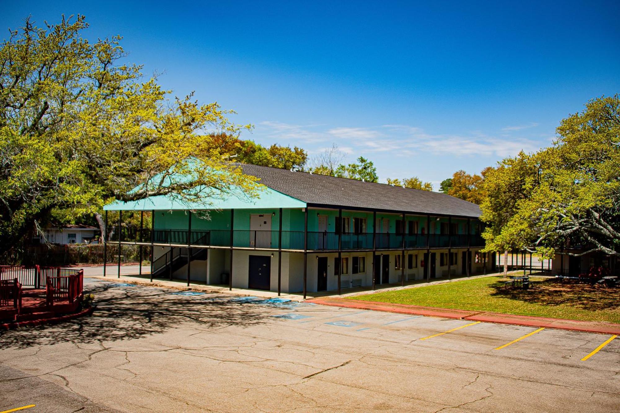 Super 8 By Wyndham Biloxi Motel Luaran gambar
