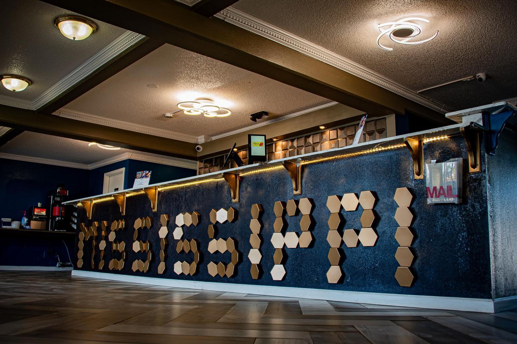 Super 8 By Wyndham Biloxi Motel Luaran gambar